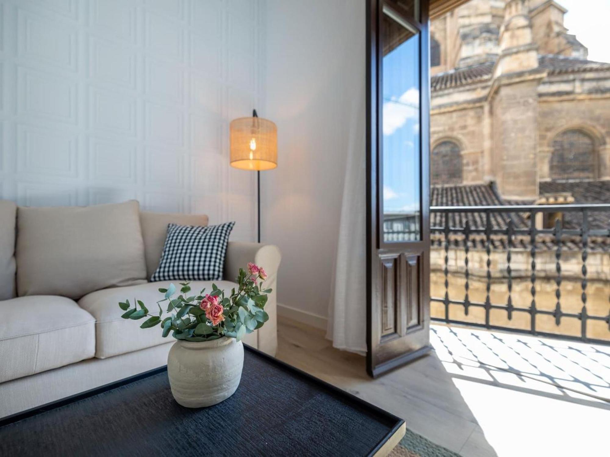 Bright And Elegant Gran Via Appartement